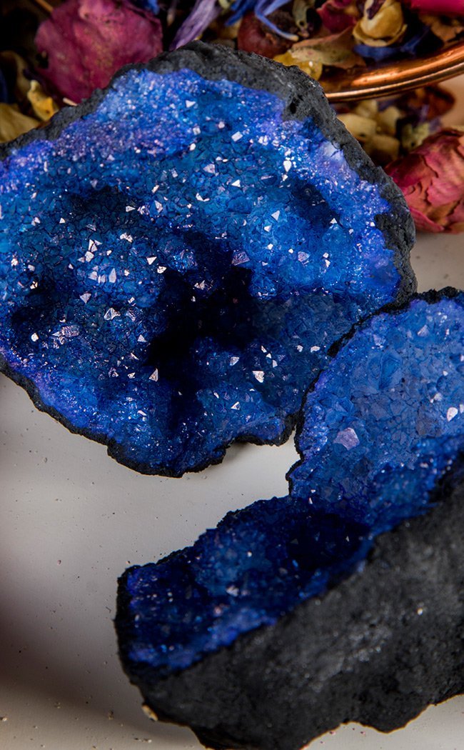 Thunder Egg Geodes